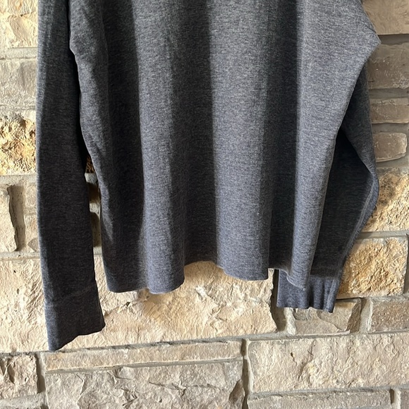 LL Bean Dark Gray Distressed Oversized Long Sleeve Henley Shirt Size 2XL Tall - Picture 12 of 15